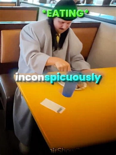 Ryan Trahan MET Oliver Tree In A Random RESTAURANT! 😭