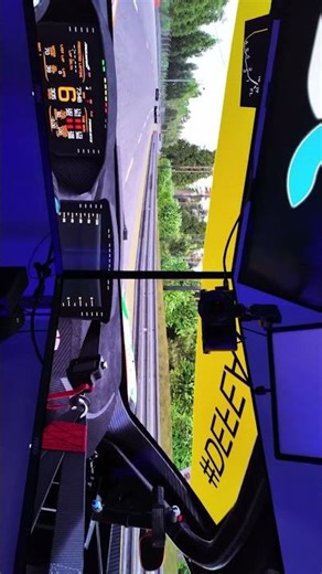 What a TRIPLE SCREEN Sim Racing Setup looks like! #simracing