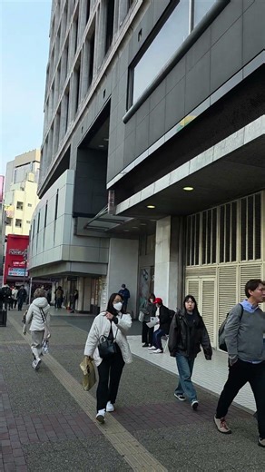 This is the location to exchange your JR bullet train passes and book your JR trains! #japan #tokyo