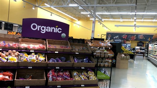 Walmart Is chasing wealthy shoppers — Experts warns ‘It’s a sign’ of the economy