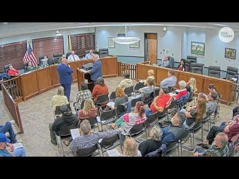 NJ meeting devolves after Pemberton Township mayor charges at critic; calls for resignation follow