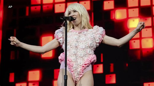 Carly Rae Jepsen drops her latest single 'Motivation'