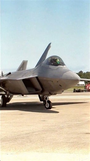 F-22 Raptor: The Invisible Hunter of the Sky