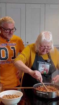 COOKING WITH MAM