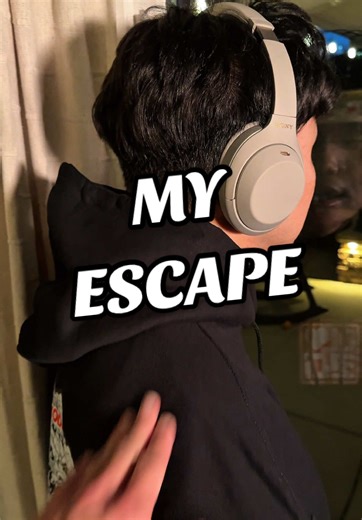 “My Escape” out now 🌙✨ From Exactly As I Am, out now too—this one’s for when you just need to get away and clear your head. Let the music take you there. Let me know how it hits you in the comments 🖤 #MyEscape #ExactlyAsIAm #newmusic #nowplaying #musicrelease