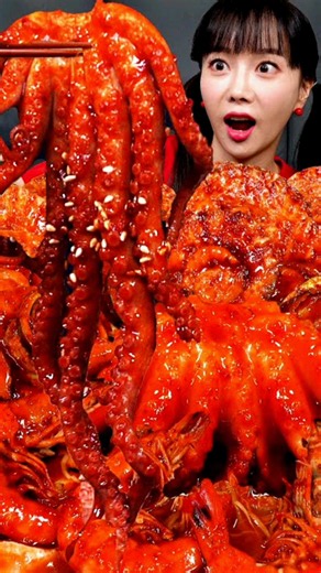 SPICY BABY OCTOPUS & SCALLOPS SEAFOOD BOIL 🐙🦪 | ASMR MUKBANG EATING SOUNDS