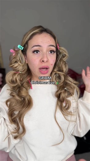 Merry Christmas Eve house update 🎄 🫶🏻 Instagram-michellepaaz Snapchat-michelleepaz #fyp #grwm #makeup #michellepaz @LAWLESS Beauty foundation @Saie bronzer/blush @Huda Beauty powder duo @COVERGIRL @tarte cosmetics