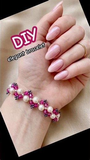 How to make a bracelet in 5 minutes? Watch the tutorial 👇#diybracelet #shorts
