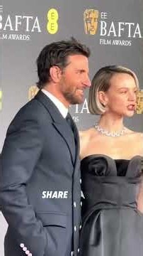 breaking news51 year old Bradley Cooperis married to 30 year old Gigi Hadid
