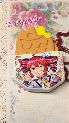 Sarah 💖 🔜 Anime Expo H18, Tekko, Otakon on Instagram: "Teto!!!! I'm a recent teto fan. I didn't know about her way back in the day, but I love her sm now!! My favorite teto song is cadmium colors by Jaime Paige 🥳 ----- #kasaneteto #teto #vocaloid #hatsunemiku #prsk_fa"