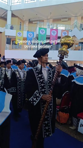 Pesona Scopus & Daftar Pustaka Berjalan: Momen Lucu Wisuda PENS