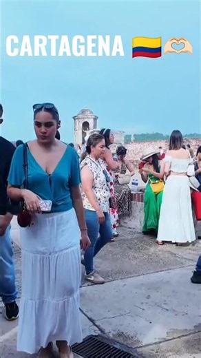 Walking tour cartagena Colombia 2026🇨🇴#walking#walkingtour#travel#travelcolombia#colombiatravel#sub