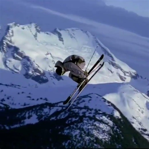 Tanner Hall | Yearbook 2004