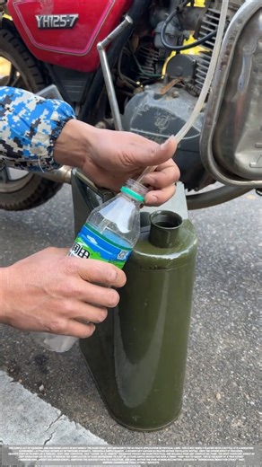 The "Miraculous Oil-Extraction Technique" of Waste Plastic Bottles