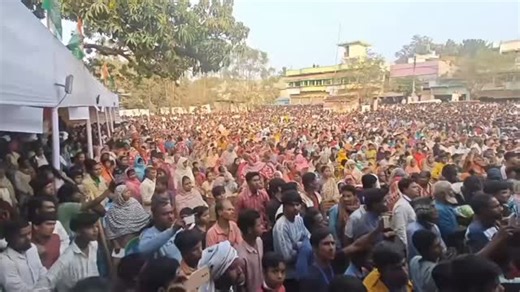 Sourav Kundu on Instagram: "Senior Congress leader and CWC member Adhir Ranjan Chowdhury has addressed a public meeting today in Aurangabad, Jangipur."