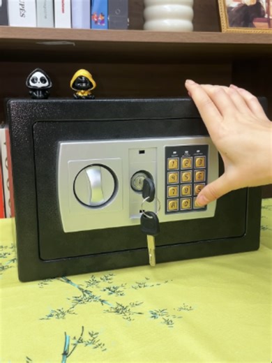 7-💰 If you want to save more, lock your money#safe #money #storagebox #savingmoney #tiktokmakemebuyit #safebox