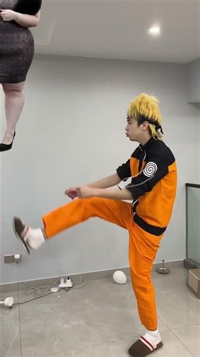 Una belleza cae del cielo #cosplay #naruto