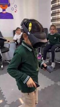 Teaching Students Virtual Reality for the First Time! 🥽 | Computer Science Class