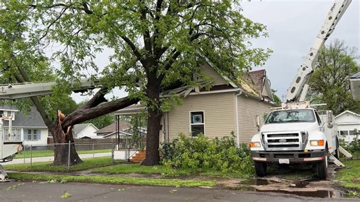 Highway Patrol reports possible tornado in Randolph, Monroe counties