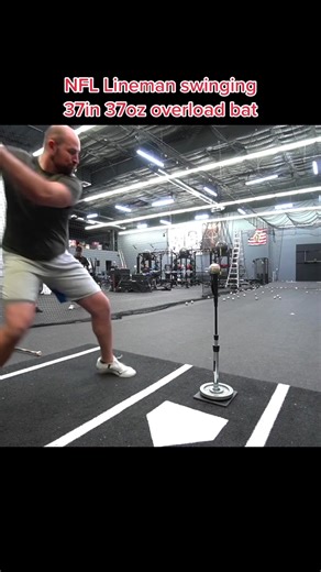 My dude swinging a damn overload bat like a toothpick. #baseball #football #nfl #hitting #fypシ