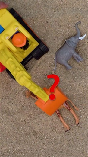 Blippi, Dig Dig Dig for Surprise Animal Toys 🏖️ HIDDEN in the Sand! #shorts