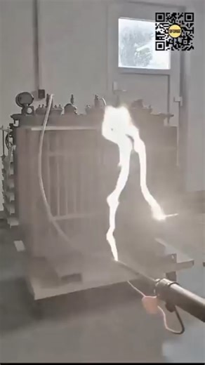 High Voltage Arc Test | Jacob’s Ladder Experiment #9forge