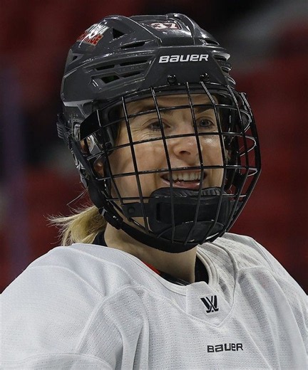 How Ottawa Charge star Rebecca Leslie managed to crack Team Canada's roster