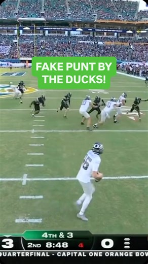 Gotta watch out for those Ducks 🦆 📺: College Football on ESPN | Big Ten Conference