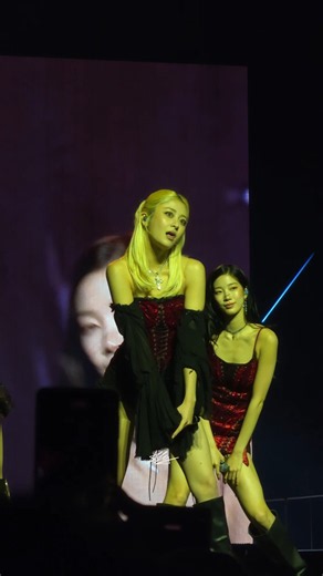 Yunjin.....You killed me🫪 LE SSERAFIM in Paris "Creature" cut Pureflow Concert 2026-10-21