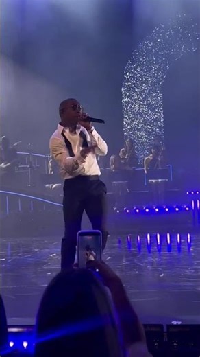 Ja Rule and J.Lo Reunite to Perform 'Ain’t It Funny (Remix)'