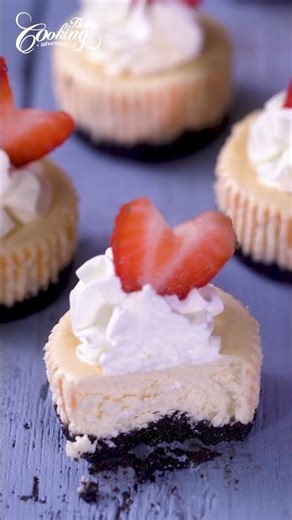 Delicious Mini Cheesecakes for Valentines!