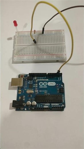 Arduino LED Blinking circuit Explained FAST ⚡