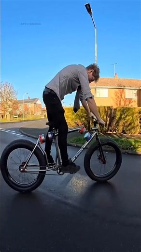 This Magnetic Bicycle Has No Chain — People Can’t Stop Watching 🚲🧲