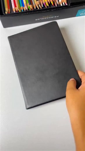 drawsasta on Instagram: "drawing green man #alien #sketchbook #fanart #drawing #scifi"