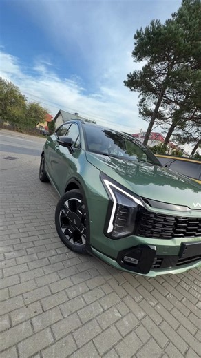Kia Sportage 1.6 T-GDi 239KM 6AT HEV GTLine w kolorze Experience Green 👌😎❤️ #kia #suv #bestseller #kiasportage #hybrid