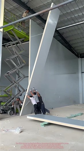 13m Cold Storage Panel Hand Installation