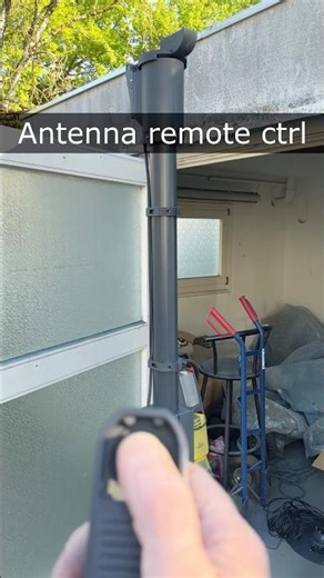 Automatic car antenna remote control
