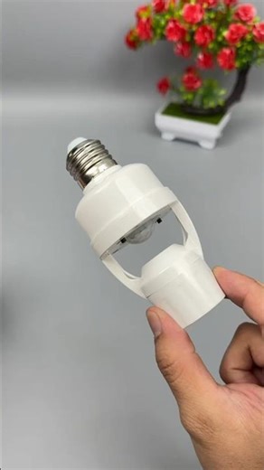 Automatic light = next level living! 🚀 #KMJB #MotionSensor