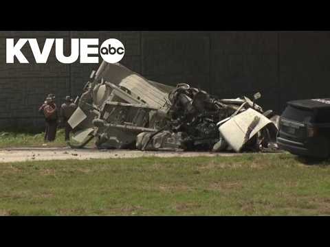 Man charged with DWI after deadly crash involving 18-wheeler in Georgetown