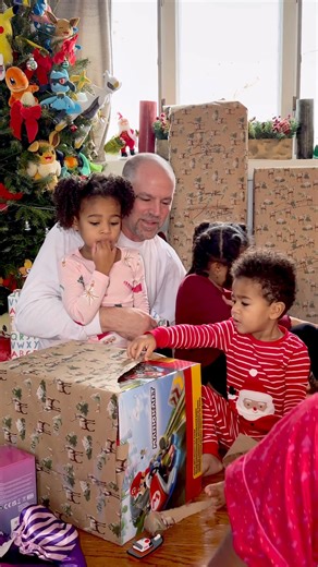 So refreshing to see Ocean opening Christmas gifts for the first time time | A Life Less Scripted