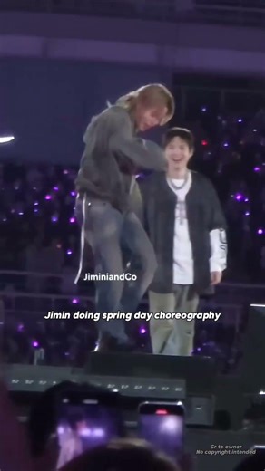 Jimin doing spring day choreography 😭