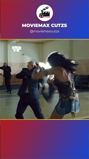 Wonder Woman’s Epic Bank Save Is Pure Aura ⚡🛡️ | Justice League #Shorts
