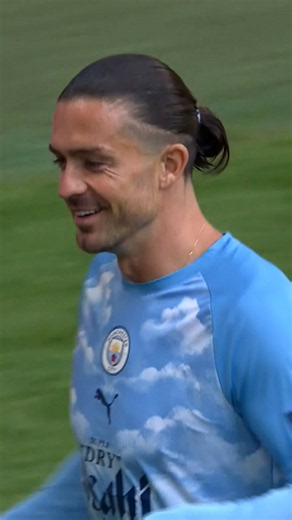 Happy Jack Grealish back in the Manchester City squad 😃 #CommunityShield #ManchesterCity