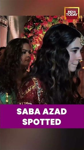 Saba Azad Spotted In City – Fans Excited Over Bollywood Star’s Stylish Public Appearance