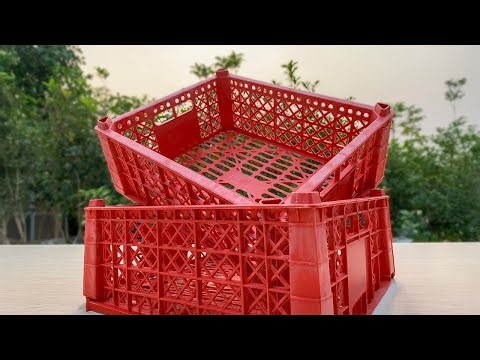 Very few people know about this great invention! Free recycling source from plastic fruit containers