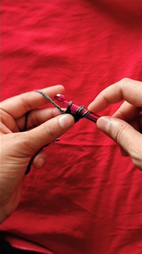 how to do a half double crochet or HDC #crochet