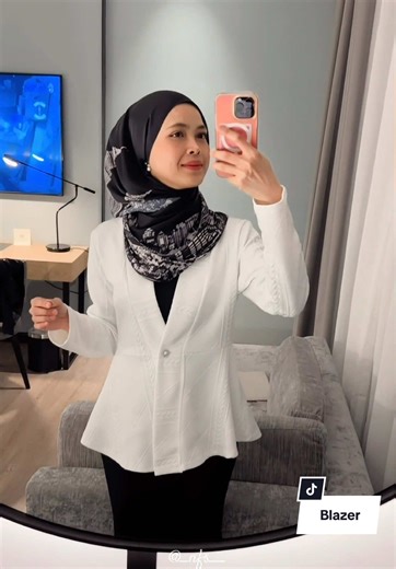 Stylish Structured Blazer Outfits for Elegant Looks