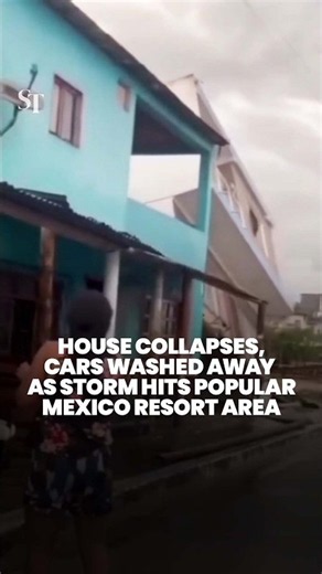 Cars swept away as torrential rain batters popular Mexico tourist destination