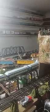 Running Lionel Pepsi Train Set Coke Cola Train Set and Lionel Steamengine Pulling Soda Pop Cars
