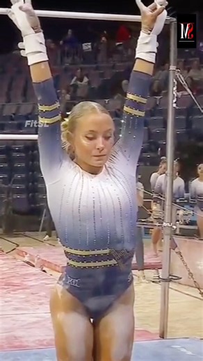 Gymnastics world women’s 🔥uneven bars performance #gymnasticshorts #sports #uneven bars